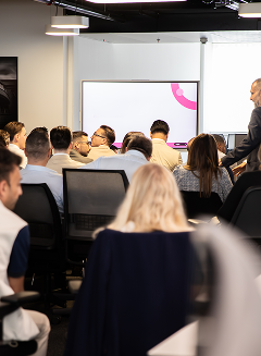 Image gallery marquee