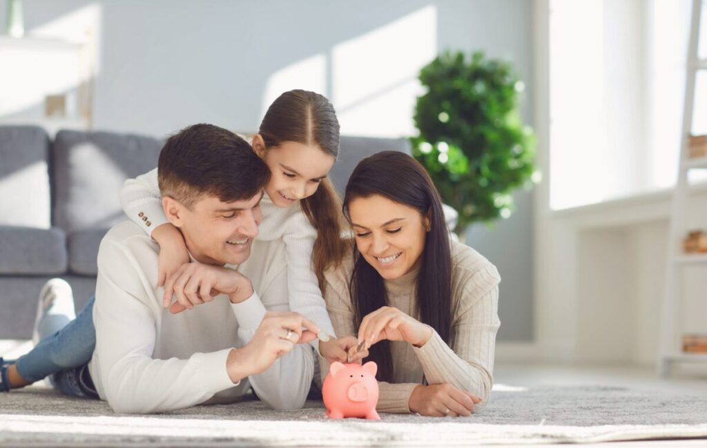 Symbolbild: Tipps, wie Sie sinnvoll Geld bei der Krankenkasse sparen